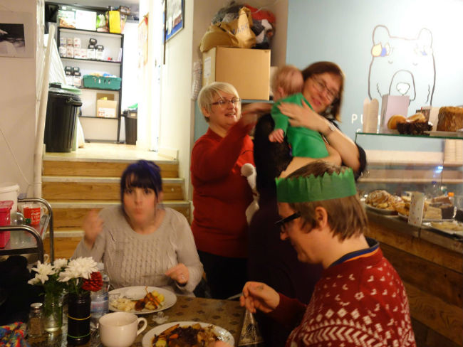 how-to-avoid-holiday-weaning-Christina-Simantiri