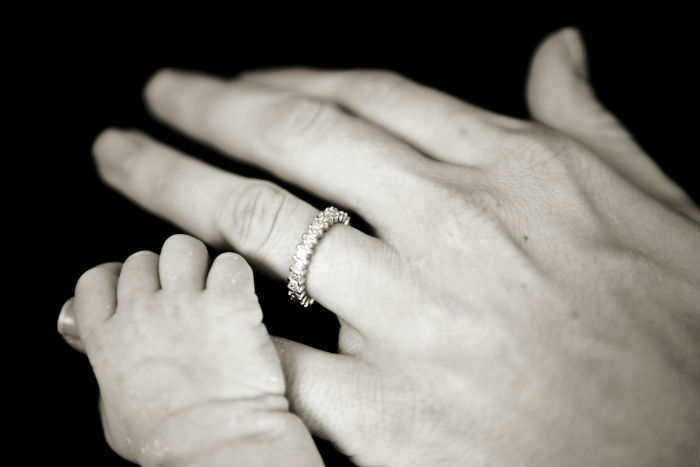 Should HIV+Mothers Breastfeed?